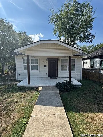 138 Paul St