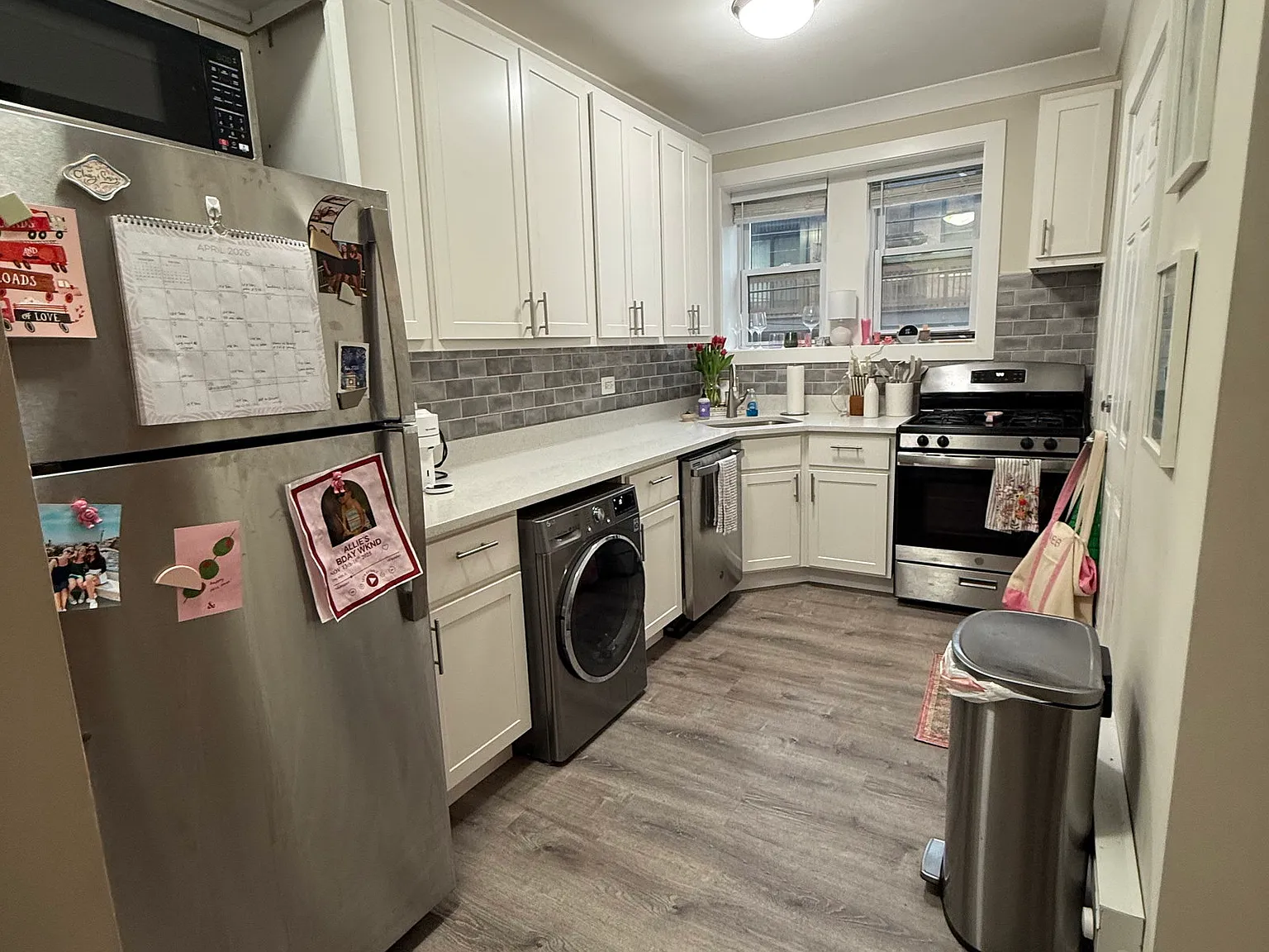 2 bed, 1.0 bath, $2,895 — Photo 4