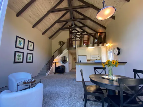 761 Lancaster Ave, Moss Beach, CA 94038