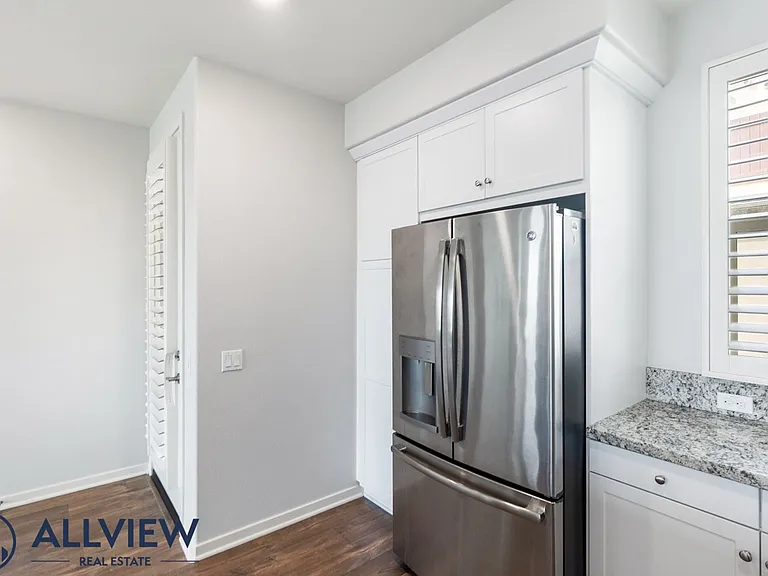 1531 E Lincoln Ave — Photo 17