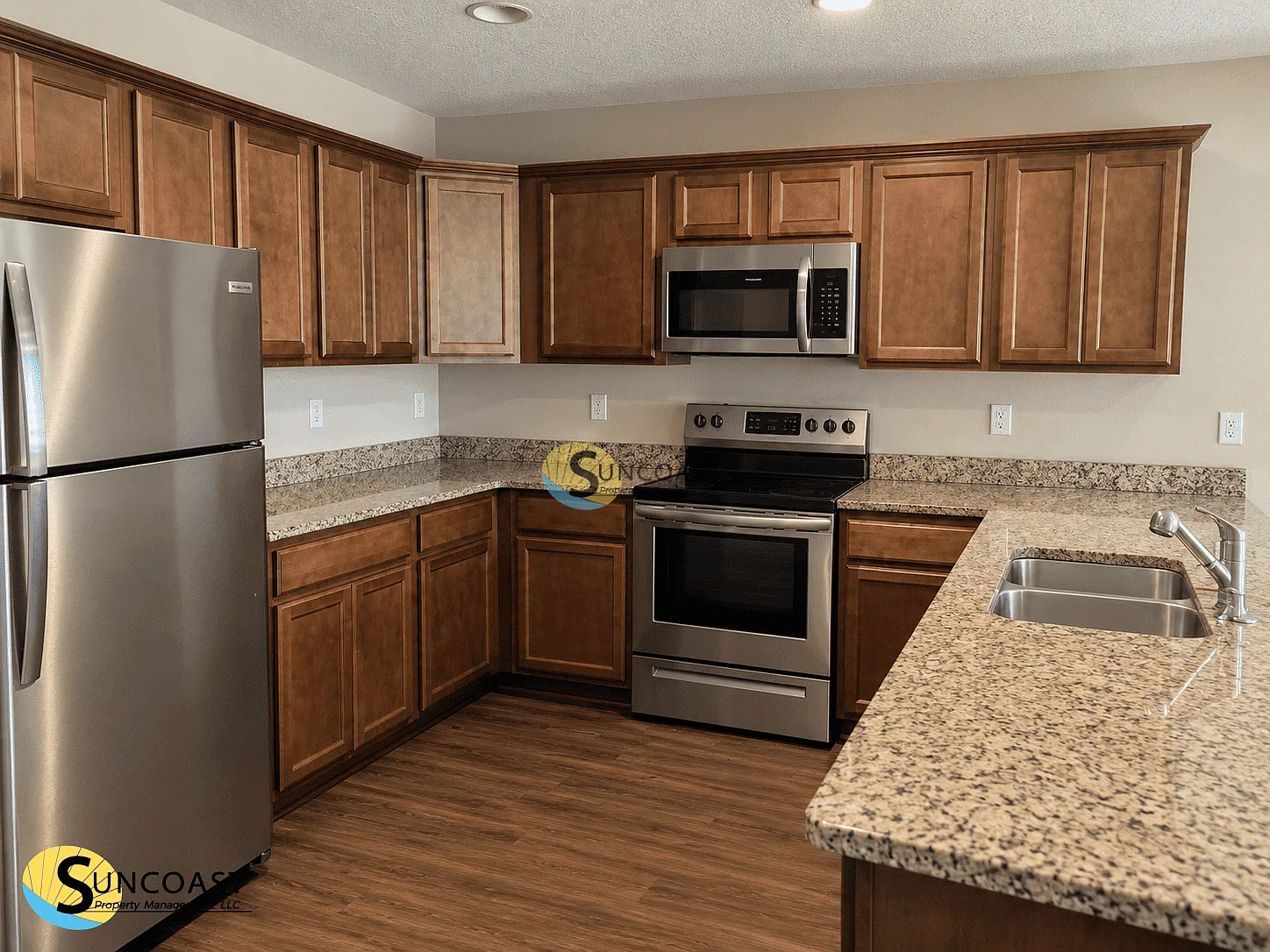 Coming Soon! Spacious 3 Bed | 2 Bath Home — Photo 2