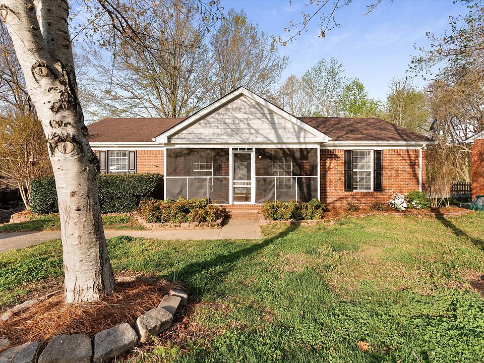 1st image of 102 Nimitz Cir