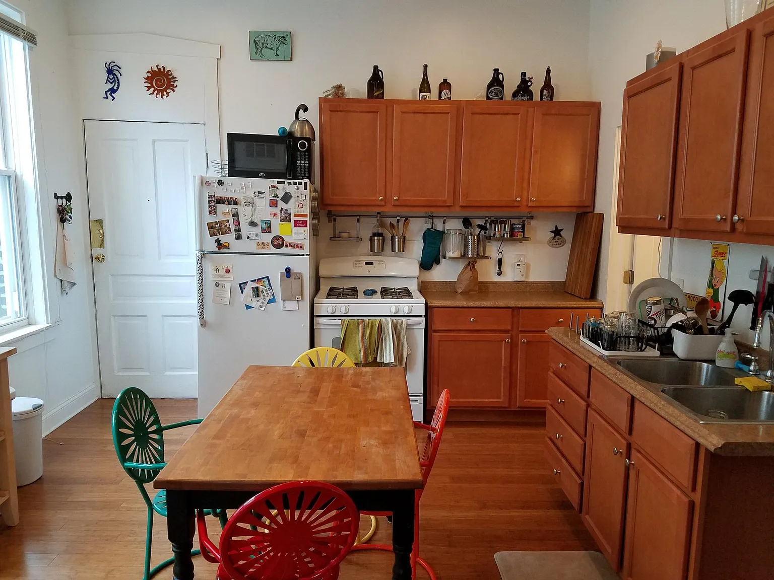 1330 W Chestnut St — Photo 4
