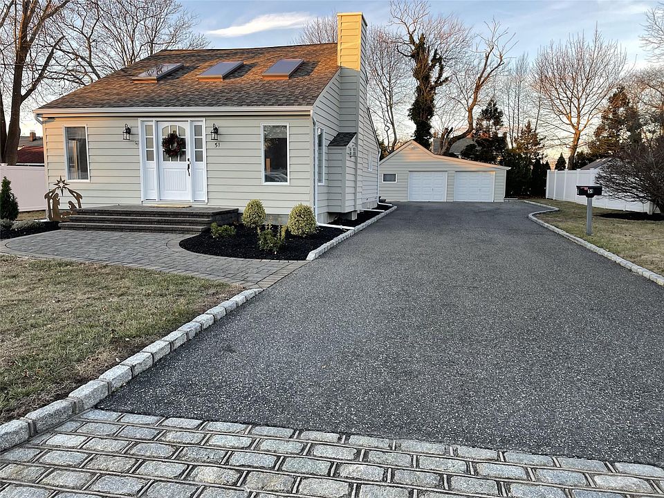1st image of 51 Willow Street