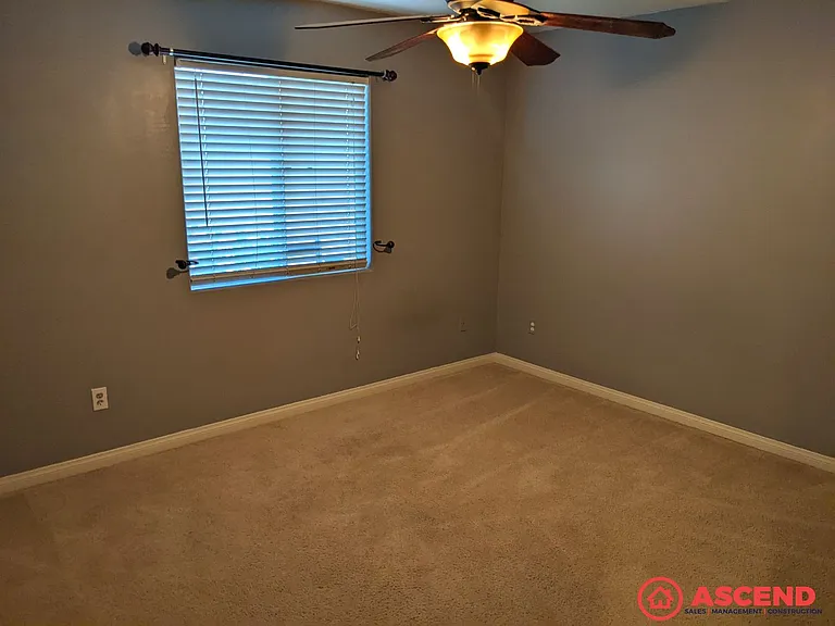 11717 Reagan Rd — Photo 6