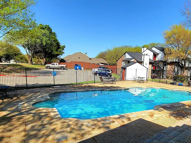 130 Lake Meadows Dr — Photo 5