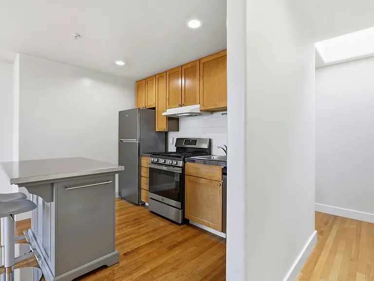 631 Divisadero St #301 — Photo 6