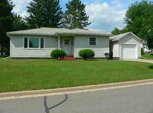 1208 Sumner St, Wausau, WI 54403