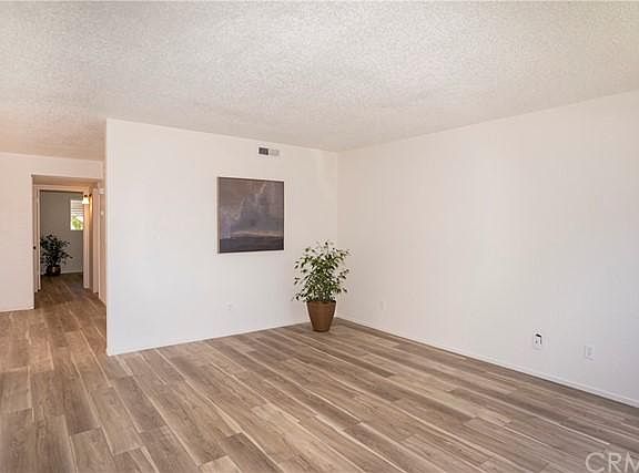 4th image of 918 Brookhill Dr
