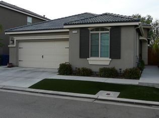 3455 Brimhall Ln, Clovis, CA 93619