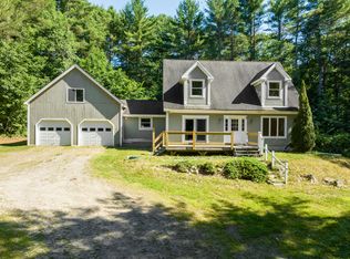 32 Powell Ln, Damariscotta, ME 04543