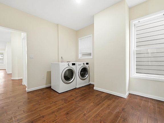 3rd image of 244 Clinton Ave Floor 2