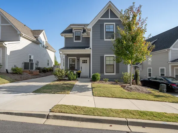 16 Greenridge Dr, Greenville, SC 29607
