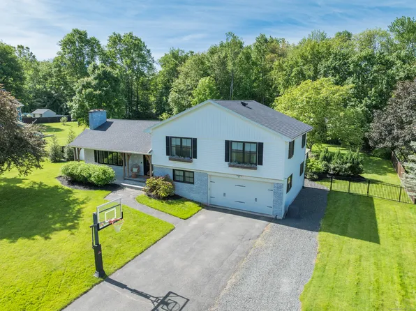 59 Poole Road, Suffield, CT 06078