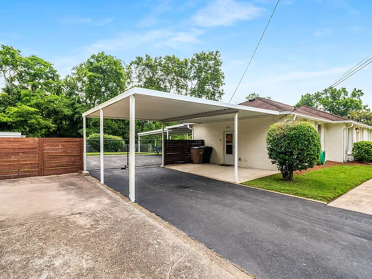 2519 David Dr — Photo 26