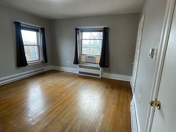4th image of 168 N Balph Ave APT 2