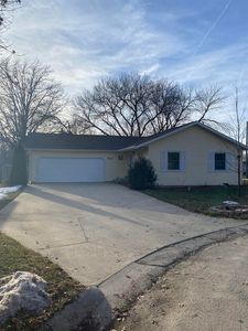 311 15th Avenue Pl, Independence, IA, 50644