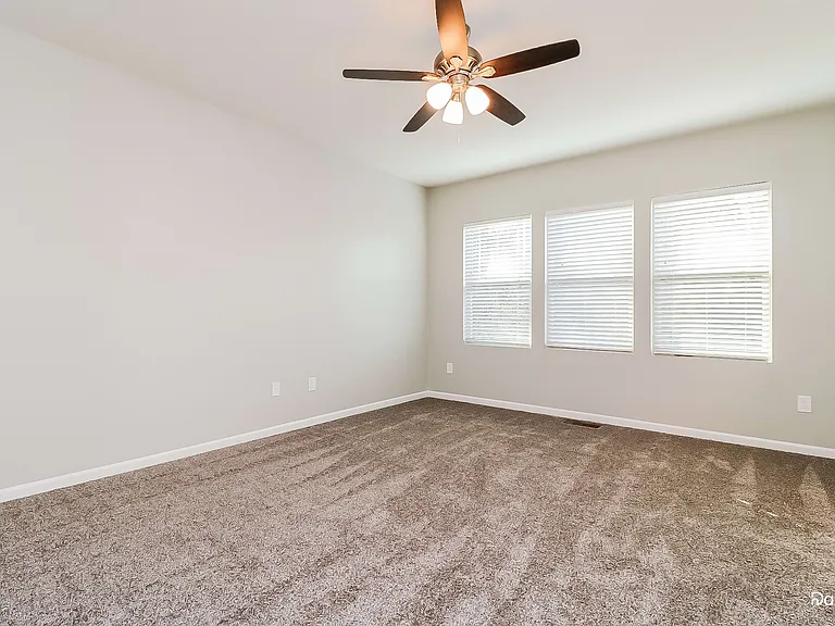 2232 Tanners Mill Dr — Photo 10