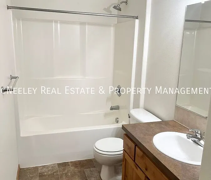 480 Lair Ln — Photo 19