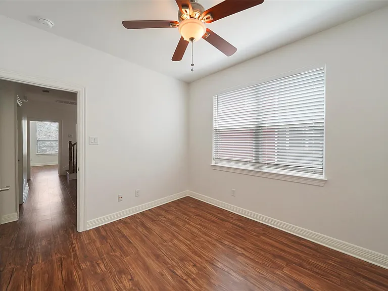 724 Link Rd — Photo 15