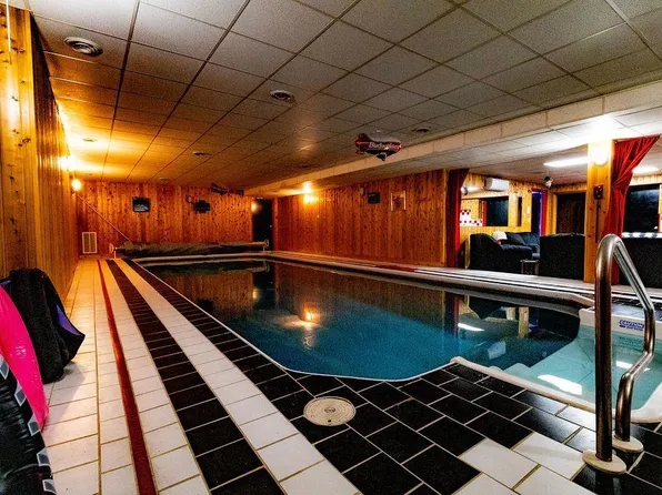 232 N Central Ave, Duluth, MN 55807