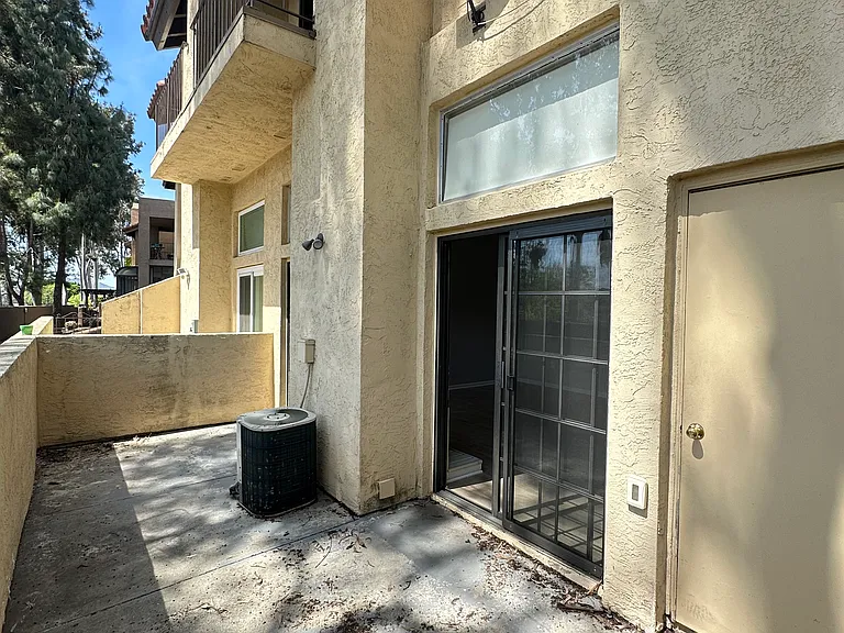 1153 Arbor Ln — Photo 27