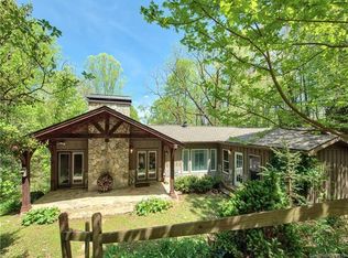 140 Rose Garden Ln, Waynesville, NC 28786