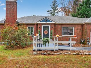 122 Belgrade Rd, Rome, ME 04963