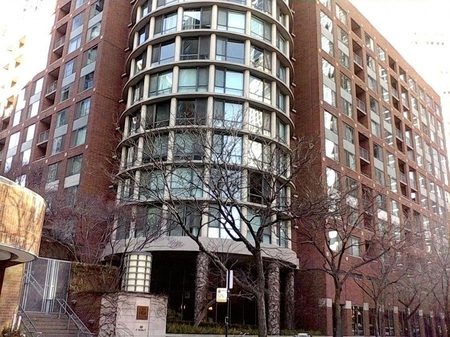 1st image of 480 N McClurg Ct APT 819-N