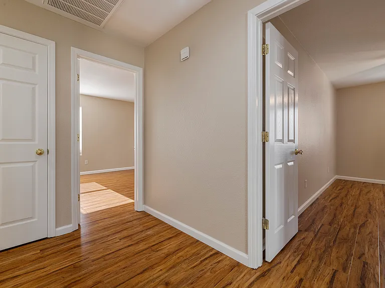 1206 Yellowhammer Dr — Photo 17
