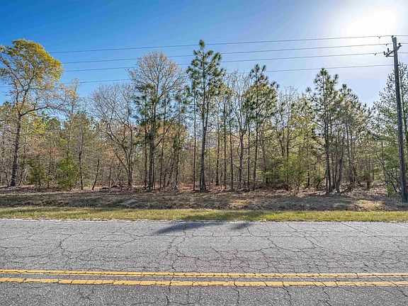 3rd image of 1404 Mount Zion Rd