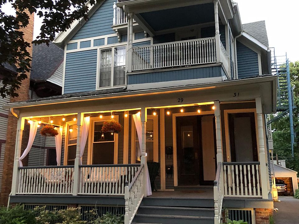 First floor with private porch
