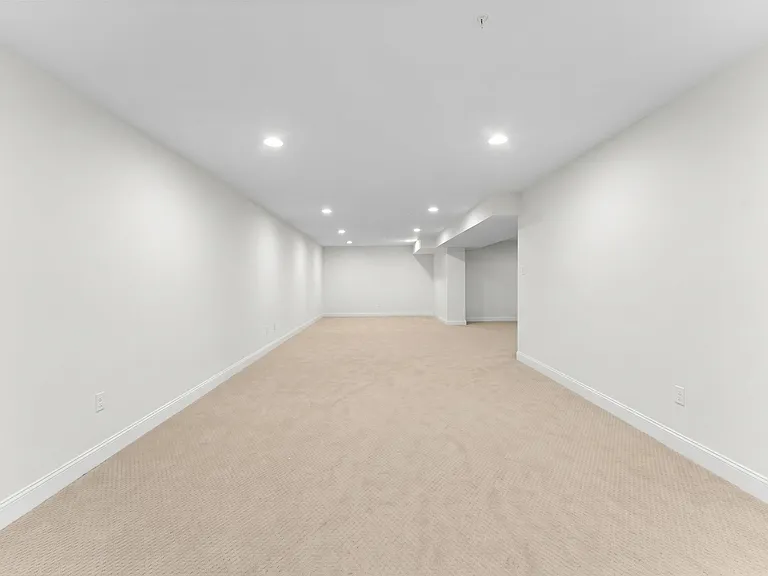 433 Fairmont Dr — Photo 39