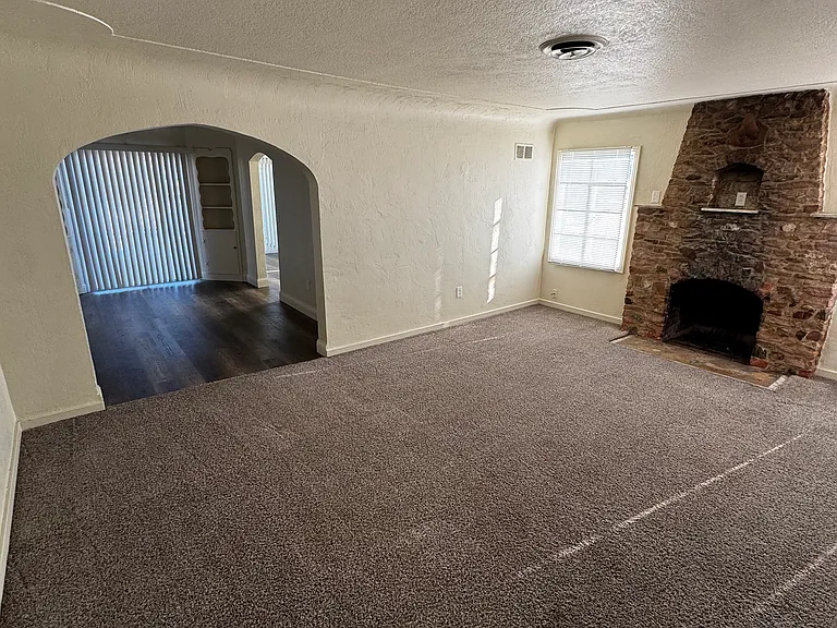 1630 E Whitmore Ave — Photo 8