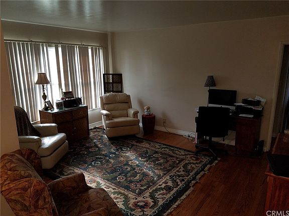 5th image of 513 W El Norte Ave