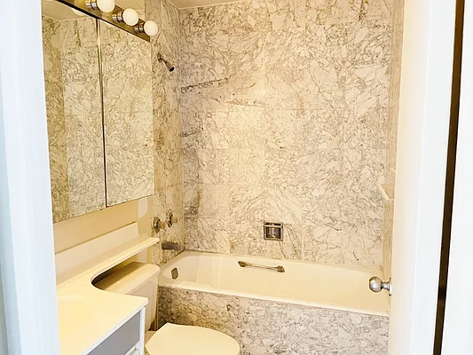 Rented by Battery Park Realty | media 13