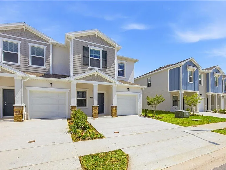 3064 Chromatic St — Photo 3