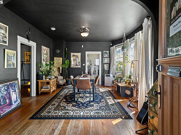 5th image of 2514 SE 21st Ave