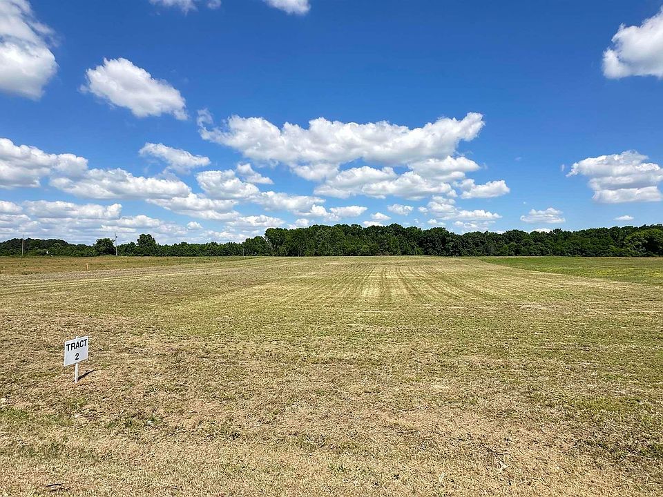1st image of 2 Meadows Rd