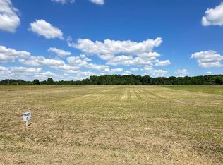 2 Meadows Rd, Athens, AL 35613