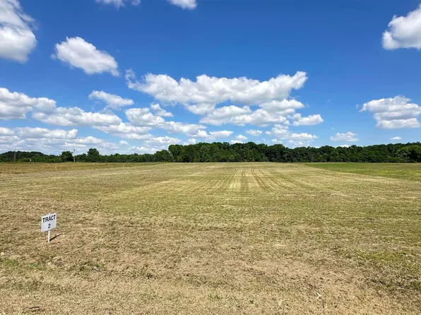 2 Meadows Rd, Athens, AL 35613
