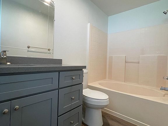 5th image of 8344 Paisley Ln