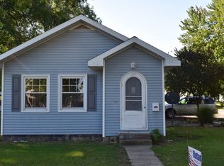 401 E Emmons St, Robinson, IL 62454