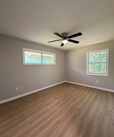 1644 Overhill Rd — Photo 9