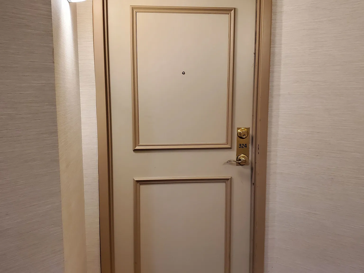 2 bed, $2,850 — Photo 2