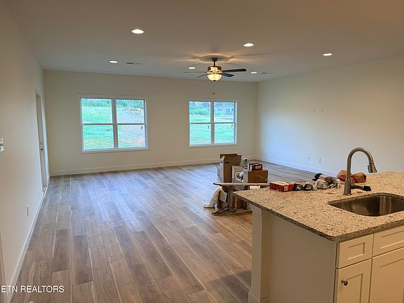 2nd image of 1503 Sunrise Crest Ln