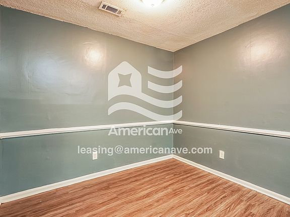10112_004_dining_room_5.jpg