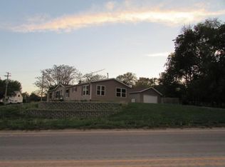 515 A St, Palmyra, NE 68418