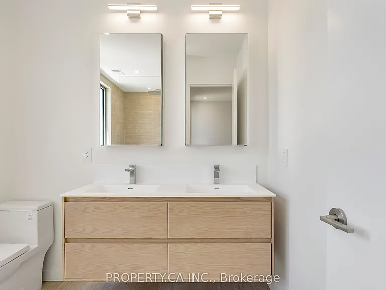 301 Keele St #2 — Photo 28