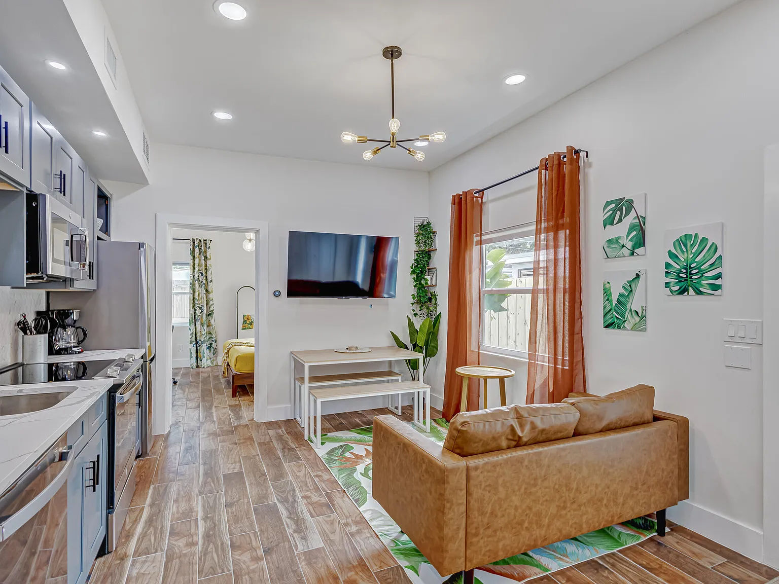 2 bed, 2.0 bath, 752 sqft, $2,595 — Photo 3